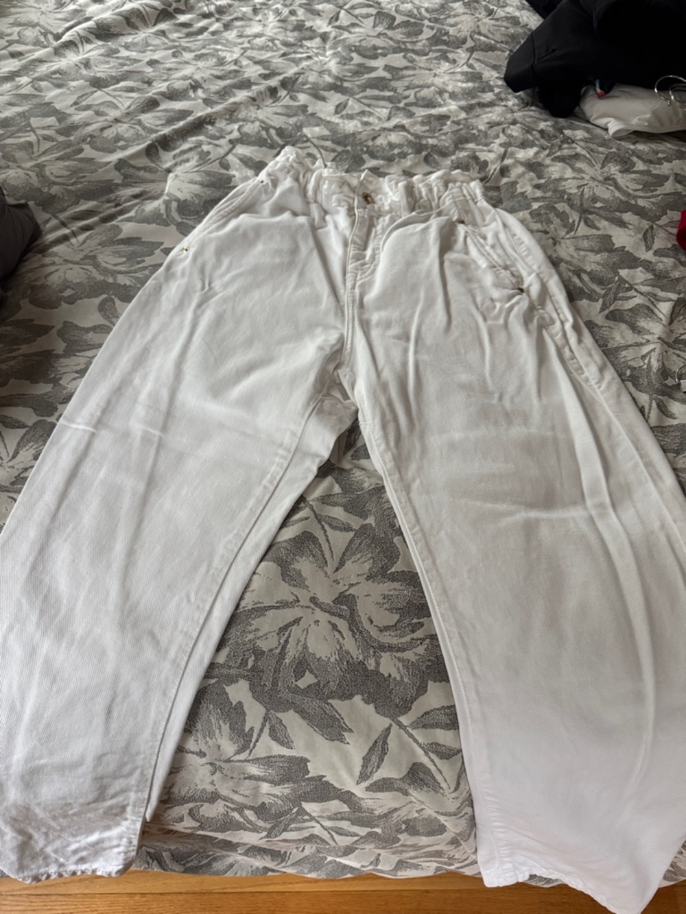 Zara White Wide Leg Jeans